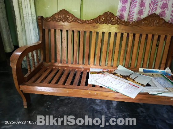 সোফা বিক্রয় করা হবে, ফোম ছাড়া। (লোকেশন- গৌরনদী)